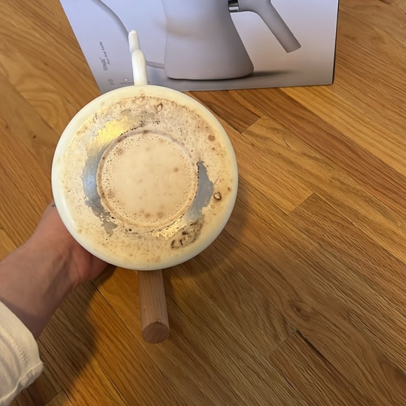 Fellow Stagg Pour Over Kettle White With Wood Handle - Picture 5 of 5